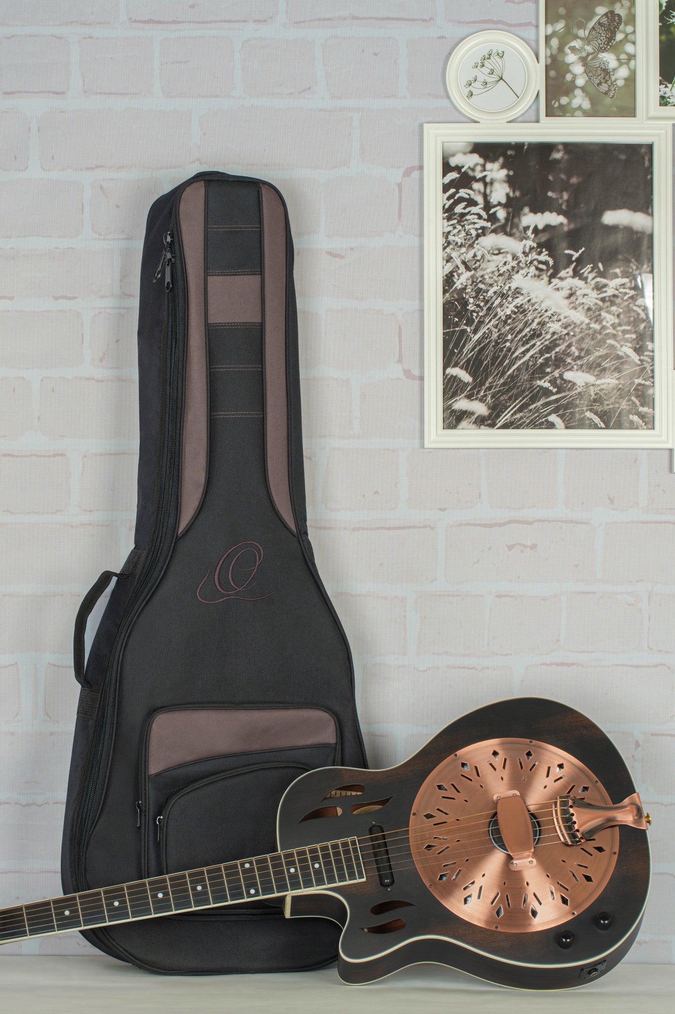 ORTEGA Pro Series Resonator Guitar Bag - Black/Brown