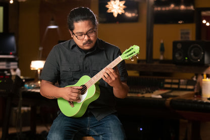 ORTEGA Gaucho Series Ukulele 4 String - Green Apple + Bag