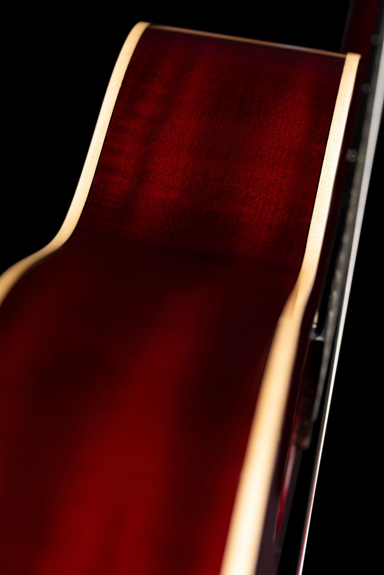ORTEGA Family Series 4/4 Konzertgitarre 6 String - Weinrot + Bag