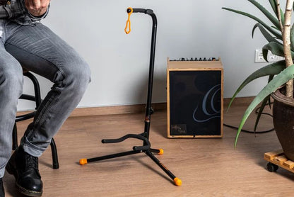 ORTEGA Metal-Guitar-Stand - Black