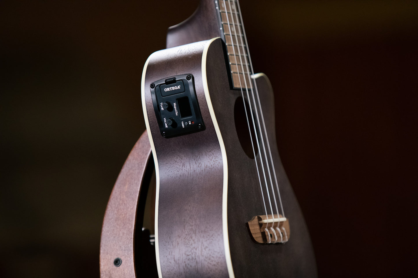 ORTEGA Earth Series Concert Preamp Ukulele 4 String - Okoume Coal Black