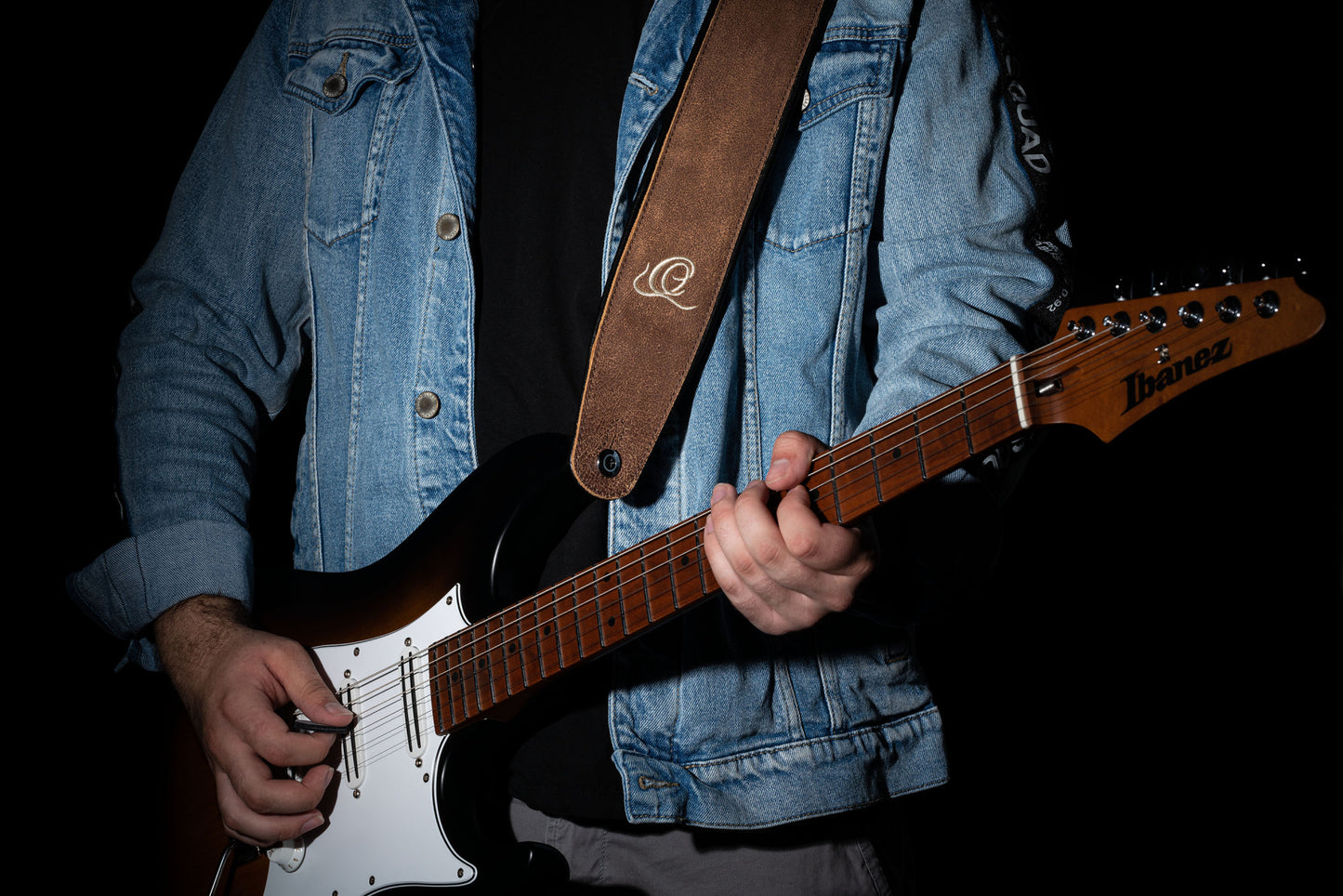 ORTEGA Echtledergitarrengurt - Sand Blasted Rock