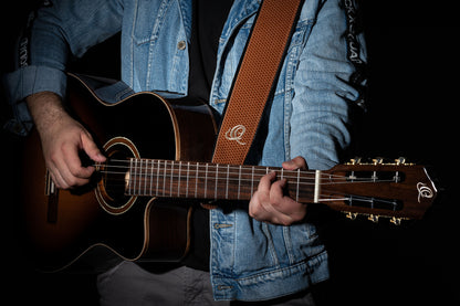 ORTEGA Echtledergitarrengurt - Tan Braid