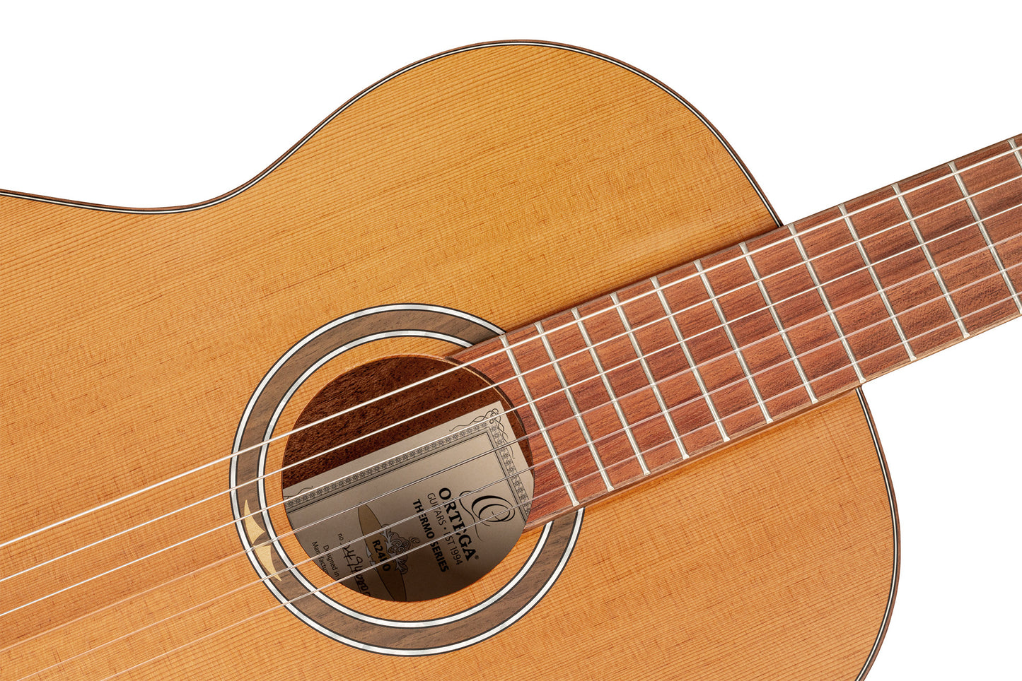 ORTEGA Thermo Series 4/4 Nylon String Guitar 6-String + Pro Gigbag