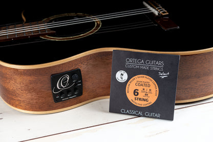 ORTEGA Custom Made Strings Select 4/4 Mensur - Konzertgitarre 6 String