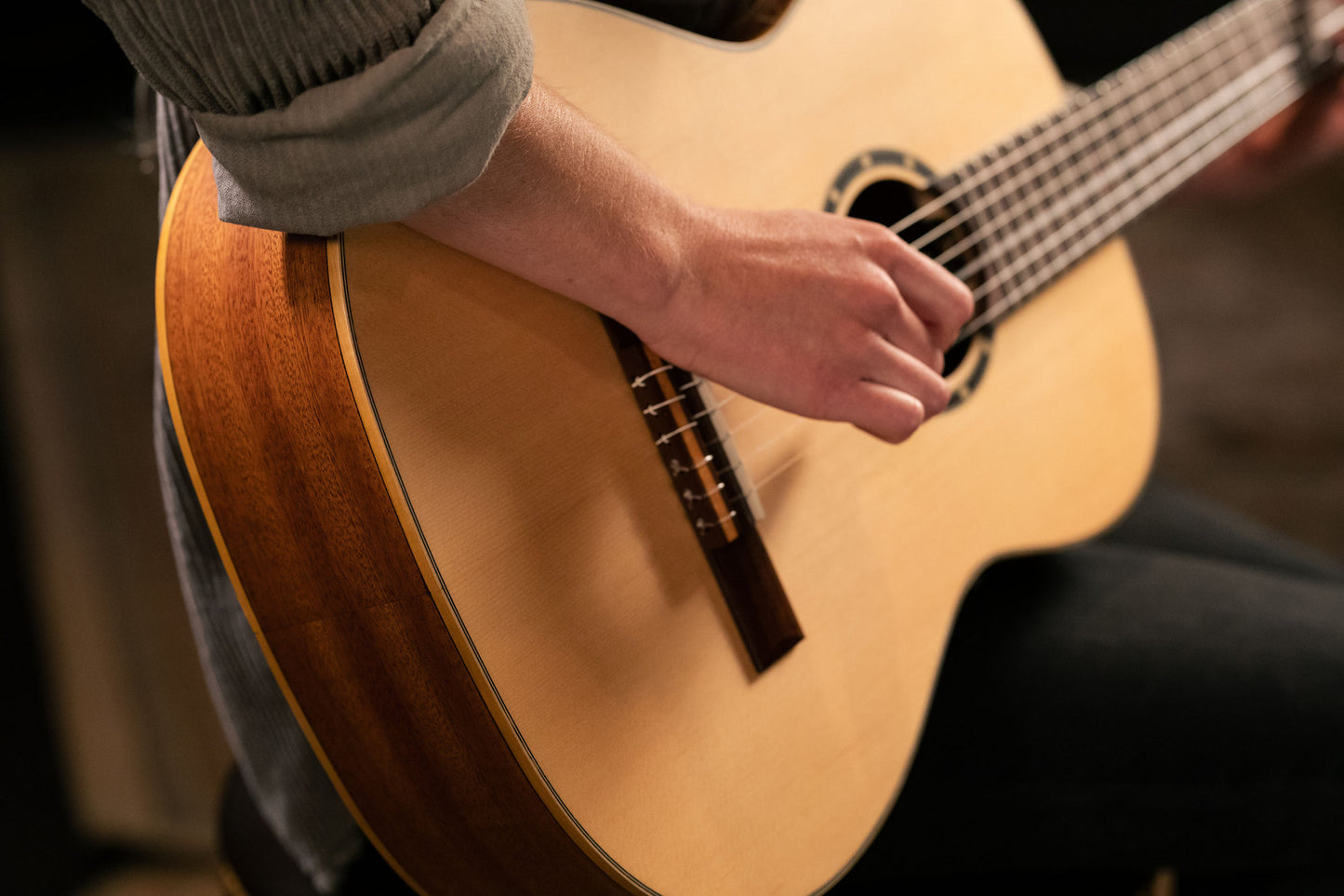 ORTEGA Family Series 7/8 Konzertgitarre 6 String - Mahagoni Natur + Bag