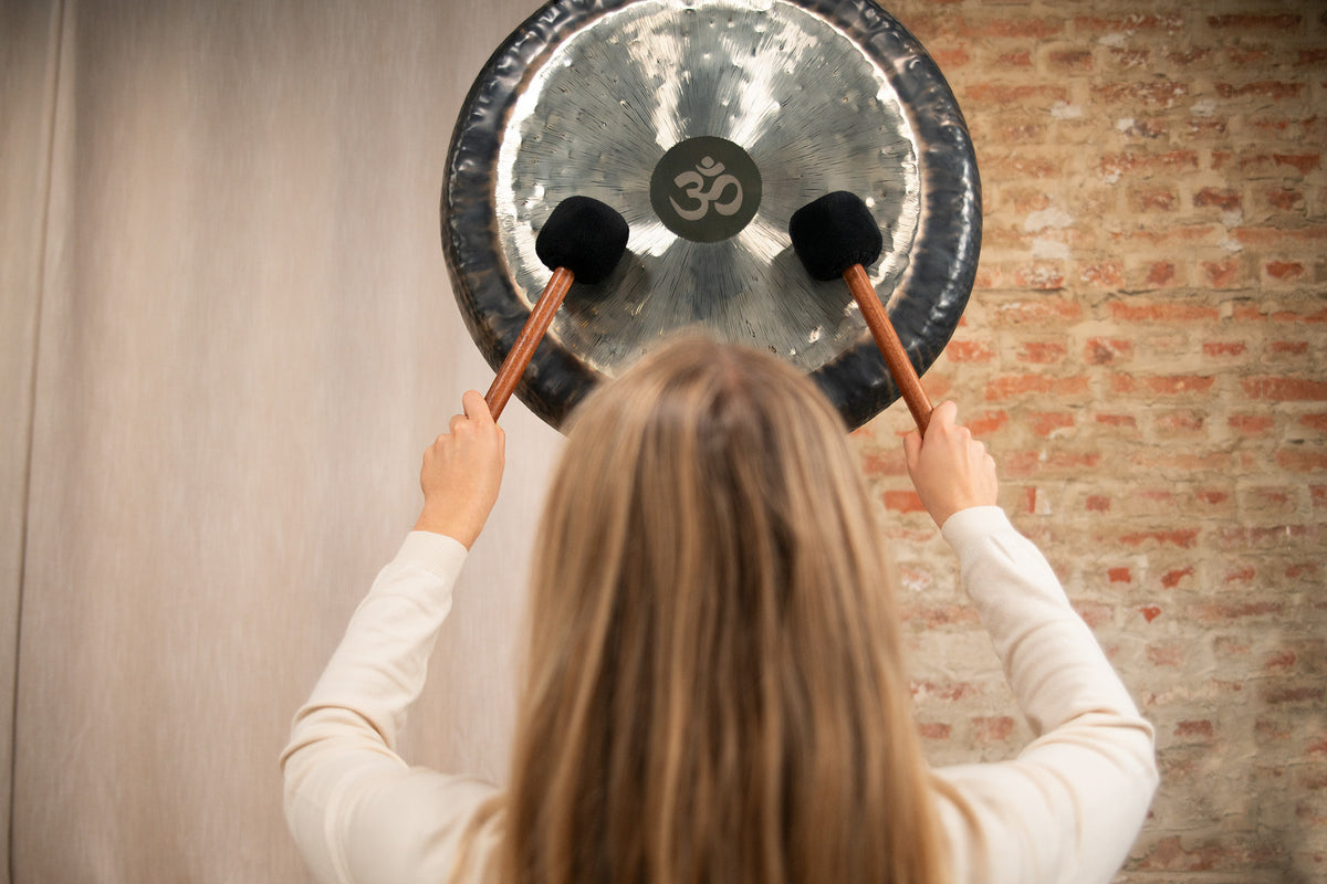 MEINL Sonic Energy Om Gong 24" - 136.10 Hz/C#2/Heart Chakra