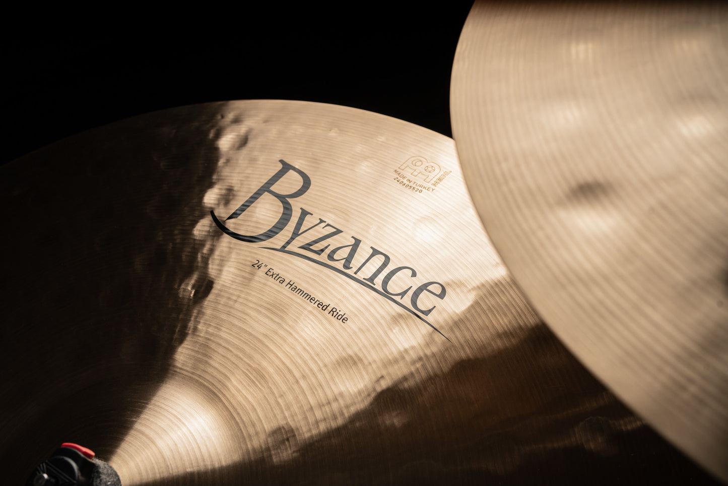 MEINL Cymbals Byzance Traditional Extra Hammered Ride - 24"