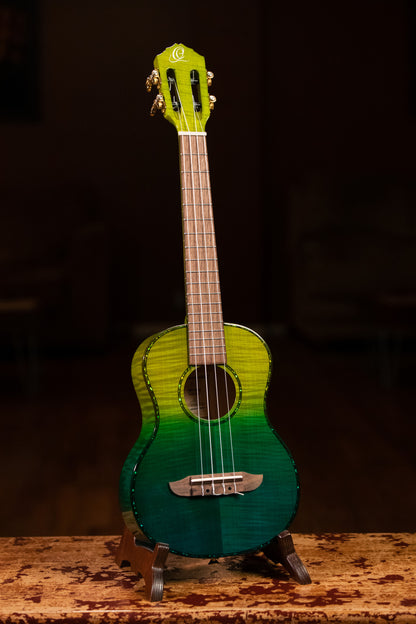ORTEGA Prism Serie Tenor Ukulele 4 String - Flamed Maple Ivy Fade + Bag