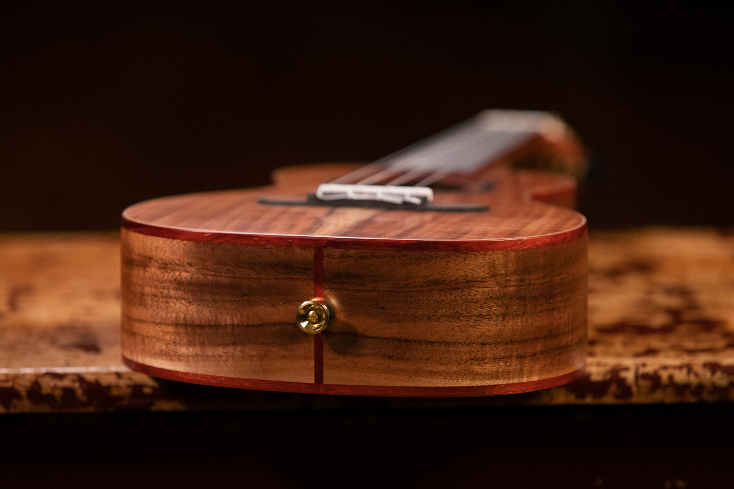 ORTEGA Timber Serie Konzert Ukulele 4 String - Acacia Natural + Bag