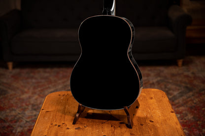 ORTEGA Family Series 4/4 Konzertgitarre 6 String Lefty - Fichte / Mahagoni + Bag