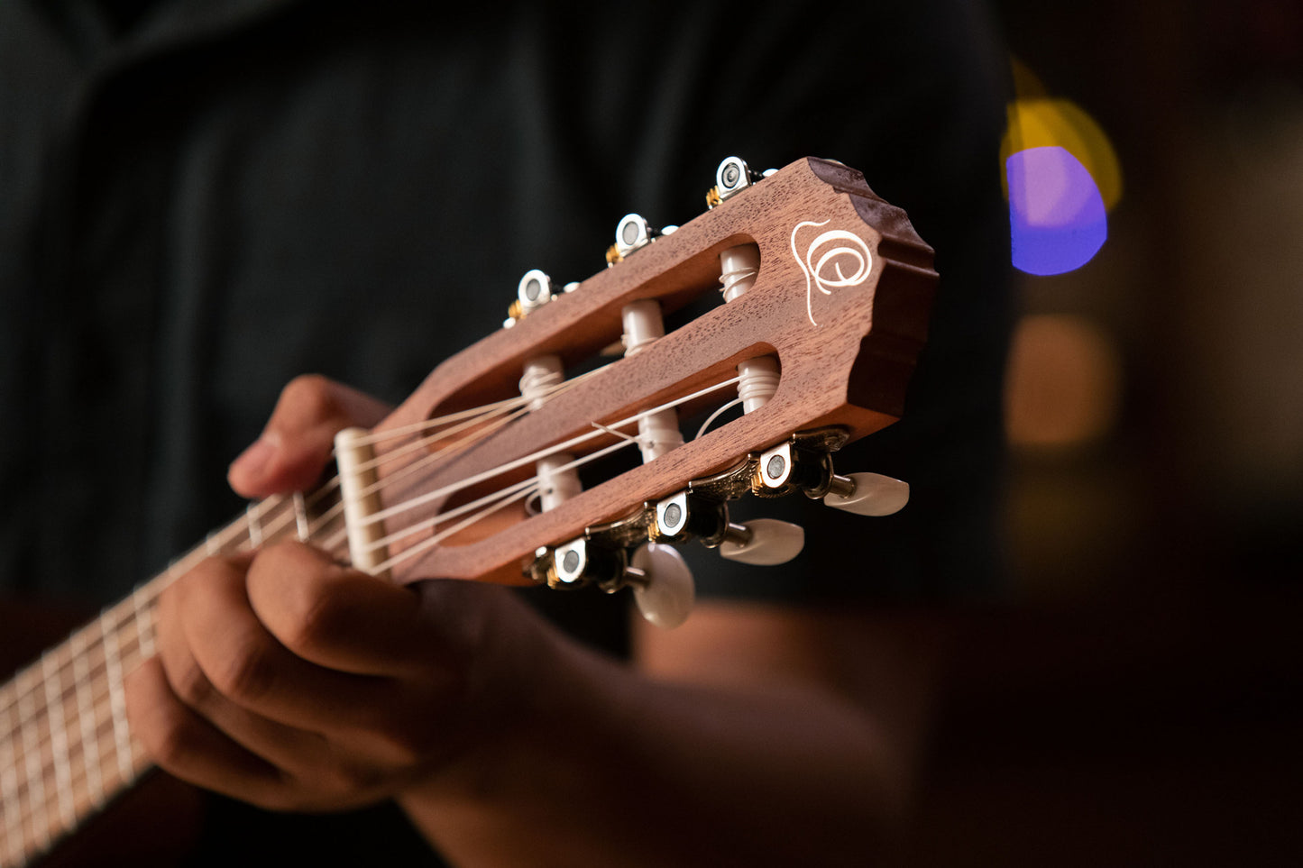 ORTEGA Mini Travel Series 1/8 Gitarre 6-String - Natural
