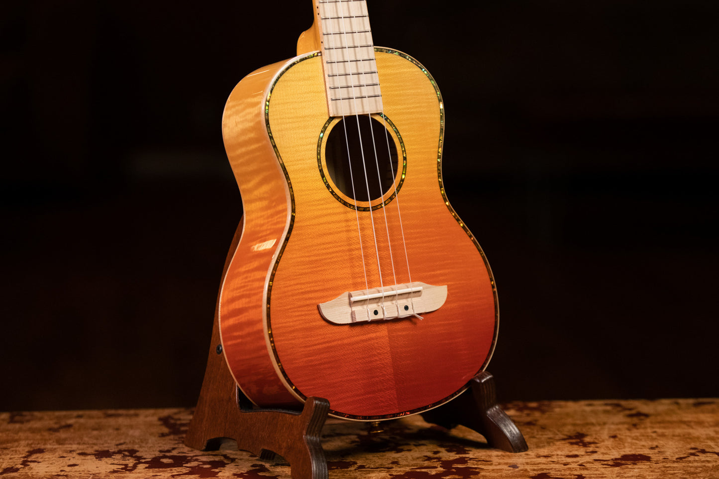 ORTEGA Prism Series Tenor Ukulele 4 String - Flamed Maple Tequila Burst Fade + Bag