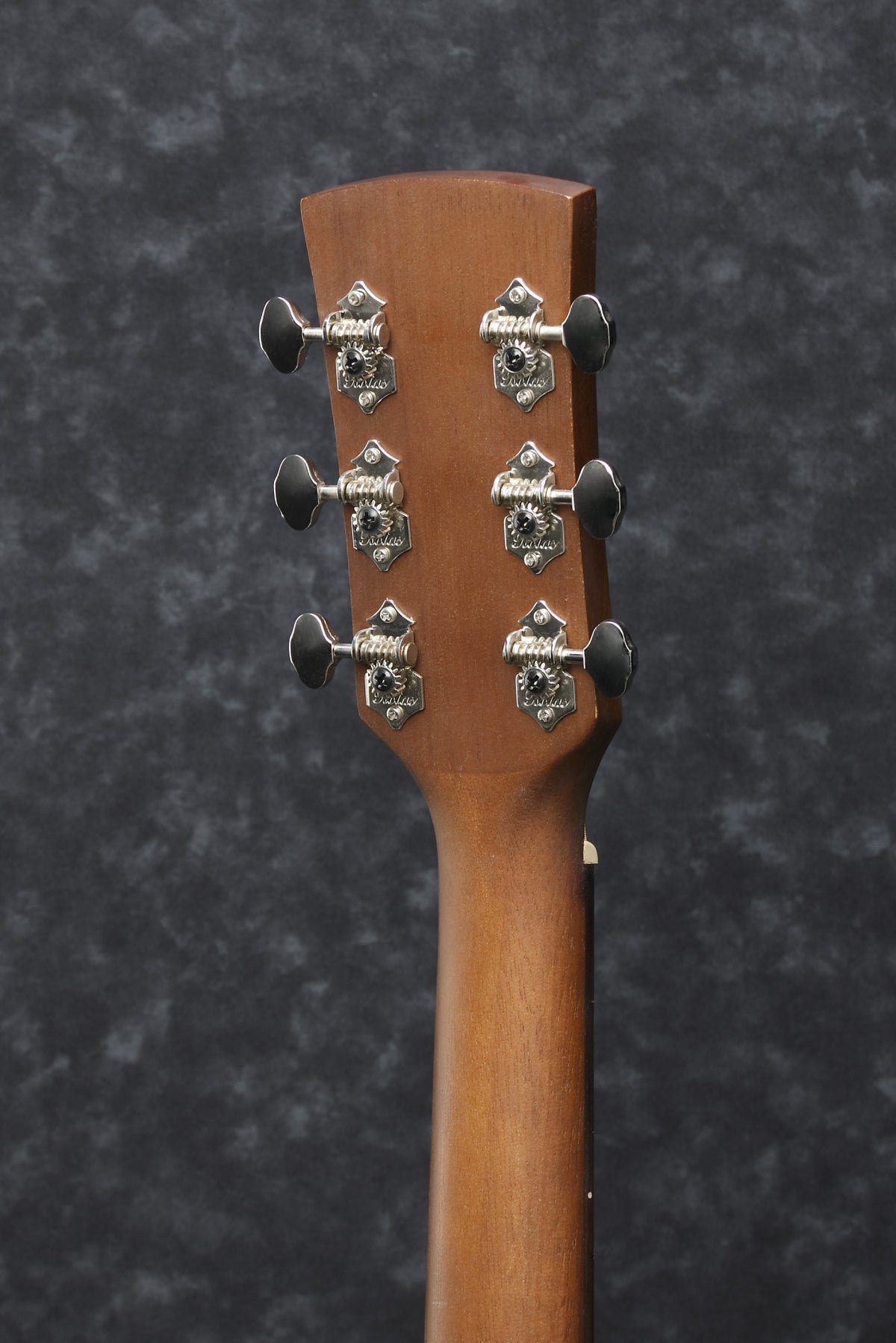 IBANEZ PC Performance Acoustic Guitar 6-String - Open Pore Natural
