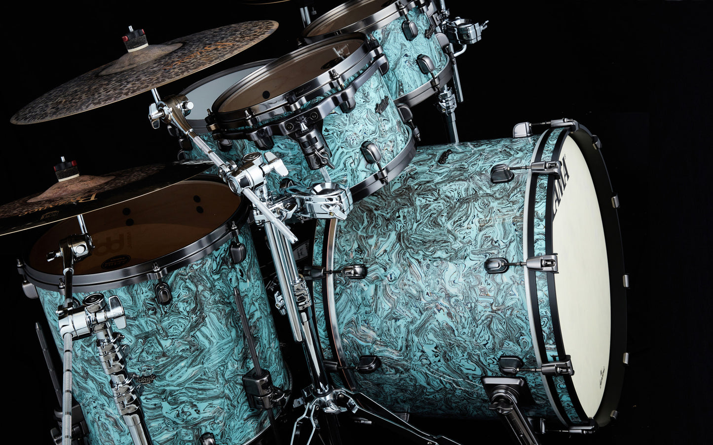 TAMA Starclassic Maple Duracover Wrap Shell Kit 4 teilig - Sky Blue Swirl/Smoked Black Nickel HW