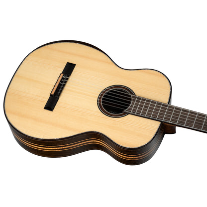 ORTEGA The Private Room 4/4 Konzertgitarre 6-String - Natural + Gigbag