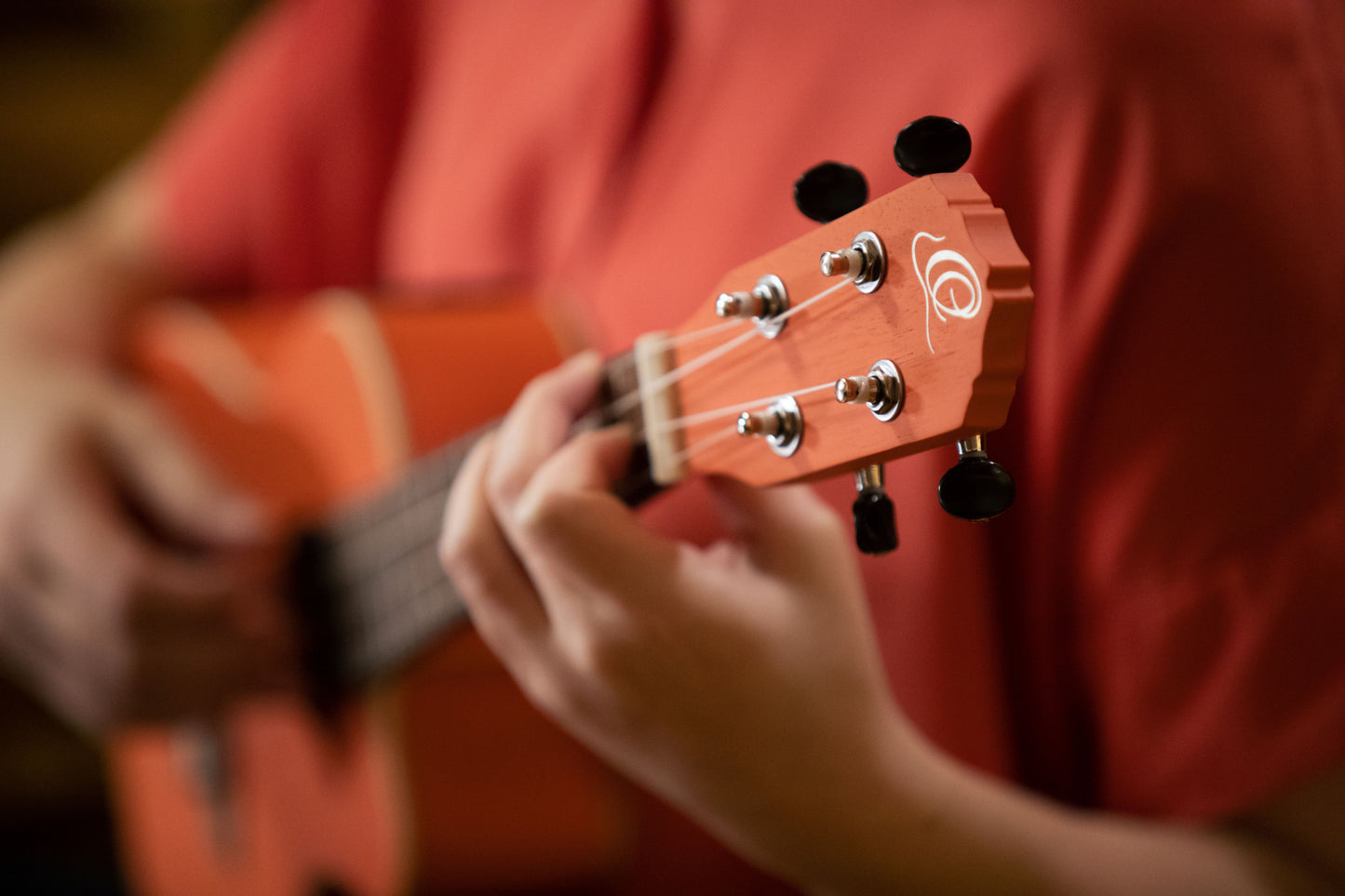 ORTEGA Earth Series Konzert Preamp Ukulele 4 String - Hokkaido Pumpkin Orange