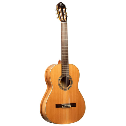 ORTEGA Traditional Series 4/4 Nylon String Guitar 6-String + Pro Gig Bag
