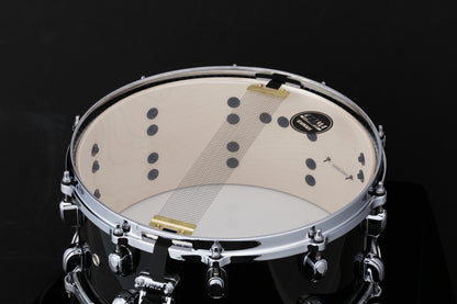 TAMA Starclassic Performer Snaredrum 14" x 5.5" - Piano Black/Chrom HW