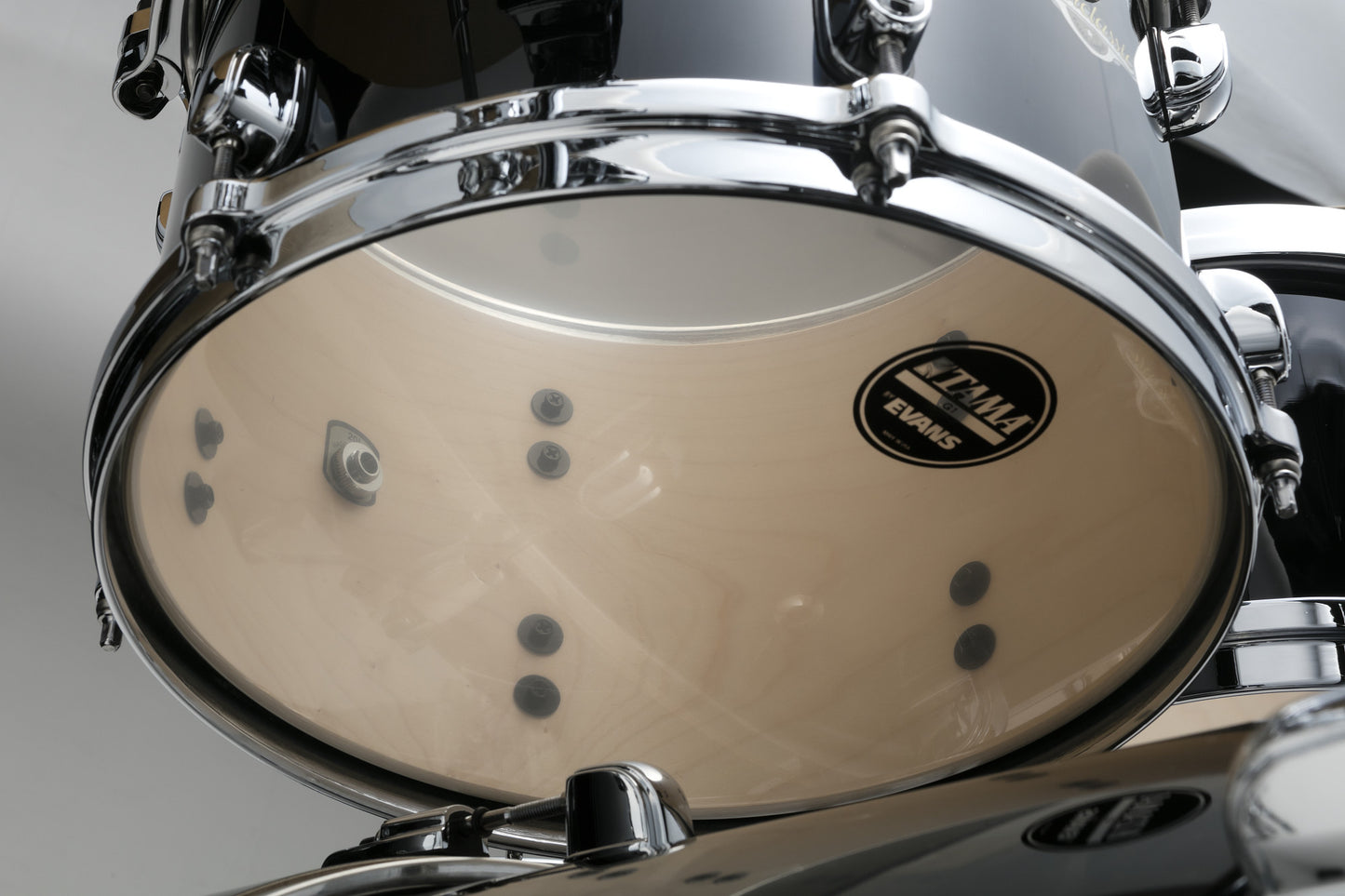 TAMA Starclassic Maple Lacquer Shell Kit 4 pcs - Piano Black/Chrome HW