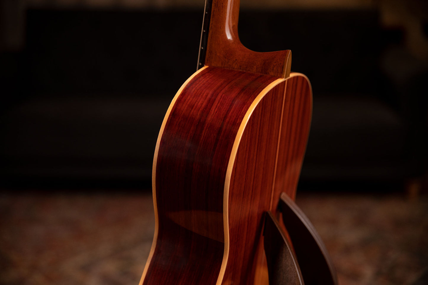 ORTEGA Traditional Series 4/4 Konzertgitarre 6-String Lefty - Natur Zeder + Gigbag