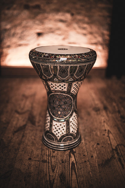 MEINL Percussion Artisan Edition Series Doumbek 8 3/4" - Mosaic Palace