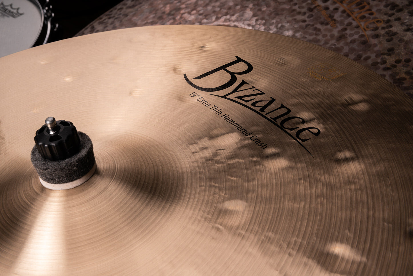 MEINL Cymbals Byzance Traditional Extra Thin Hammered Crash - 19"