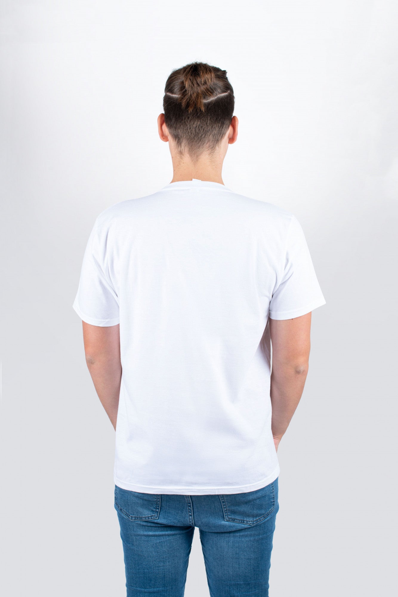 Tama t-shirt in white with Wings Tee frontprint