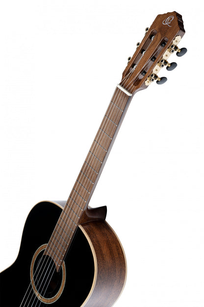 ORTEGA Performer Series 4/4 Konzertgitarre 6-String - Black + Gig Bag
