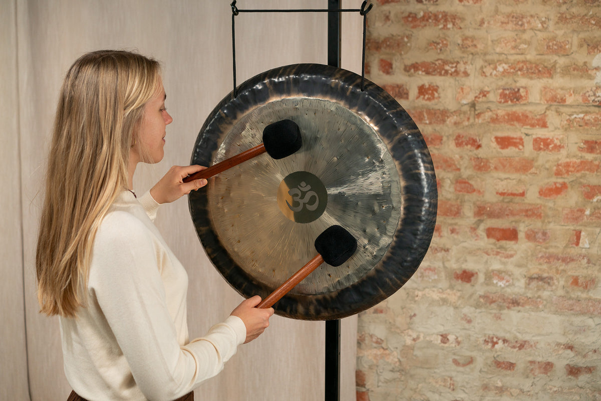 MEINL Sonic Energy Om Gong 24" - 136.10 Hz/C#2/Heart Chakra