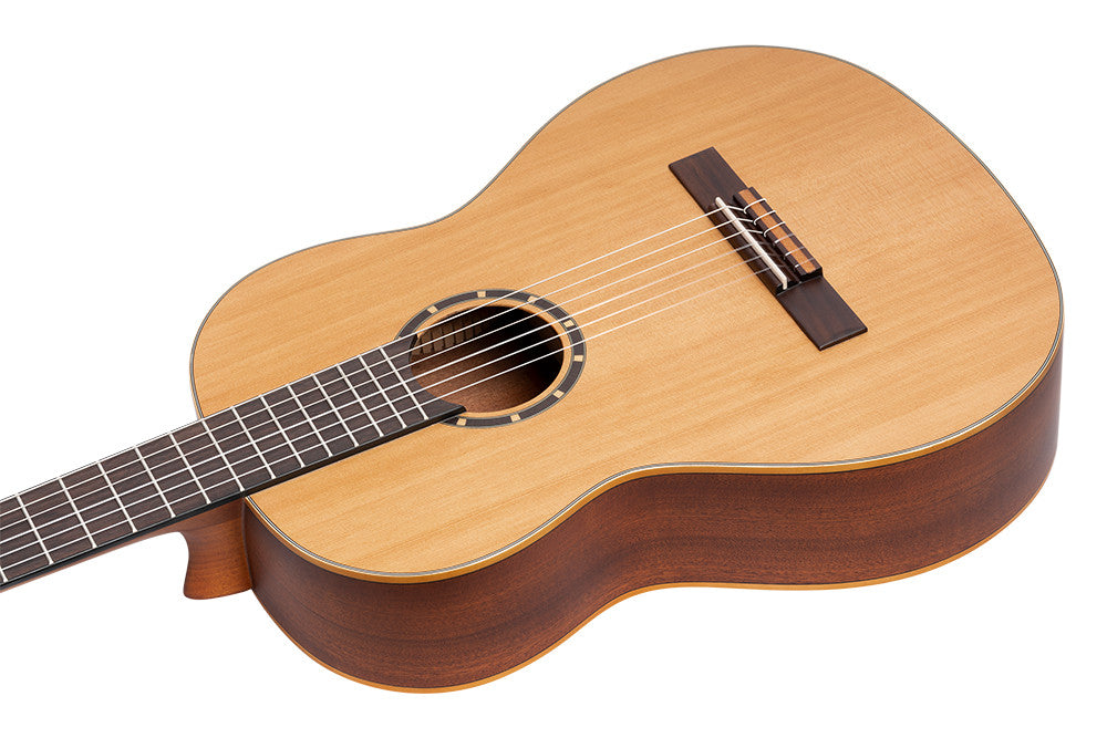 ORTEGA Family Series 4/4 Konzertgitarre 6 String Lefty - Zeder / Mahagoni Natur + Bag