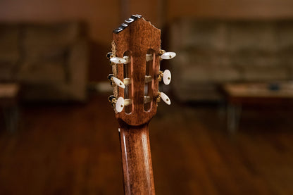 ORTEGA Performer Series 4/4 Konzertgitarre 6-String - Natural + Gigbag