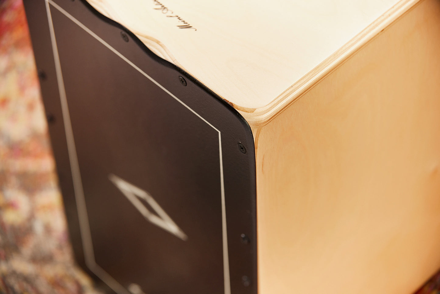 MEINL Percussion Artisan Edition Series String Cajon Soleá Line - Ebony Burst