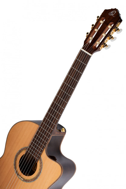 ORTEGA Performer Series 4/4 Konzertgitarre 6-String - Natural + Gigbag