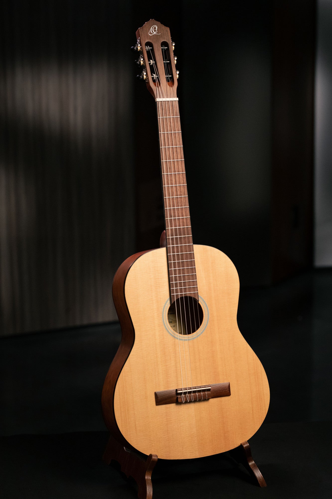 ORTEGA Student Series 4/4 Konzertgitarre 6-String - Natural