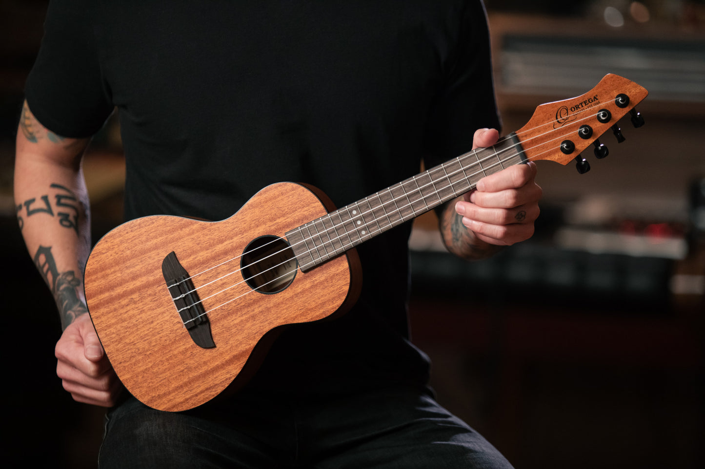 ORTEGA Horizon Serie Konzert Ukulele 4 String - Mahogany Natural