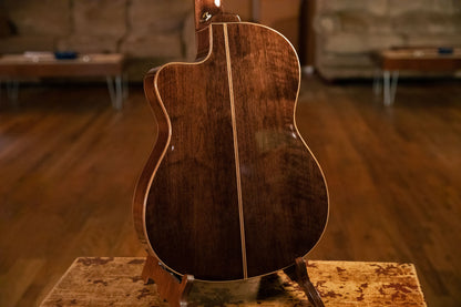 ORTEGA Performer Series 4/4 Konzertgitarre 6-String - Natural + Gigbag