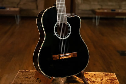 ORTEGA Family Series Pro 4/4 Classical Guitar 6 String - Solid Spruce / Mahogany Black + Gig Bag