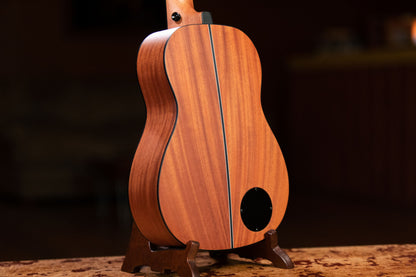 ORTEGA Lizard Serie Short Scale Fretless Uke Bass 4 String - Mahogany Natural + Bag