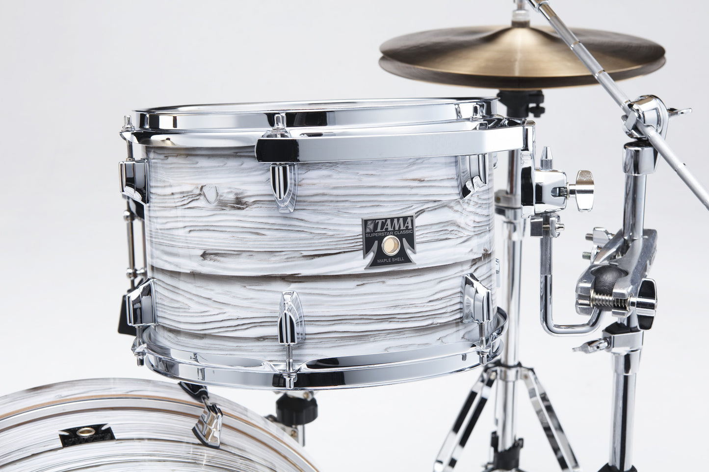 TAMA Superstar Classic Drum Set 3 teilig - Ice Ash Wrap/Chrome HW + SM5W Hardware Kit