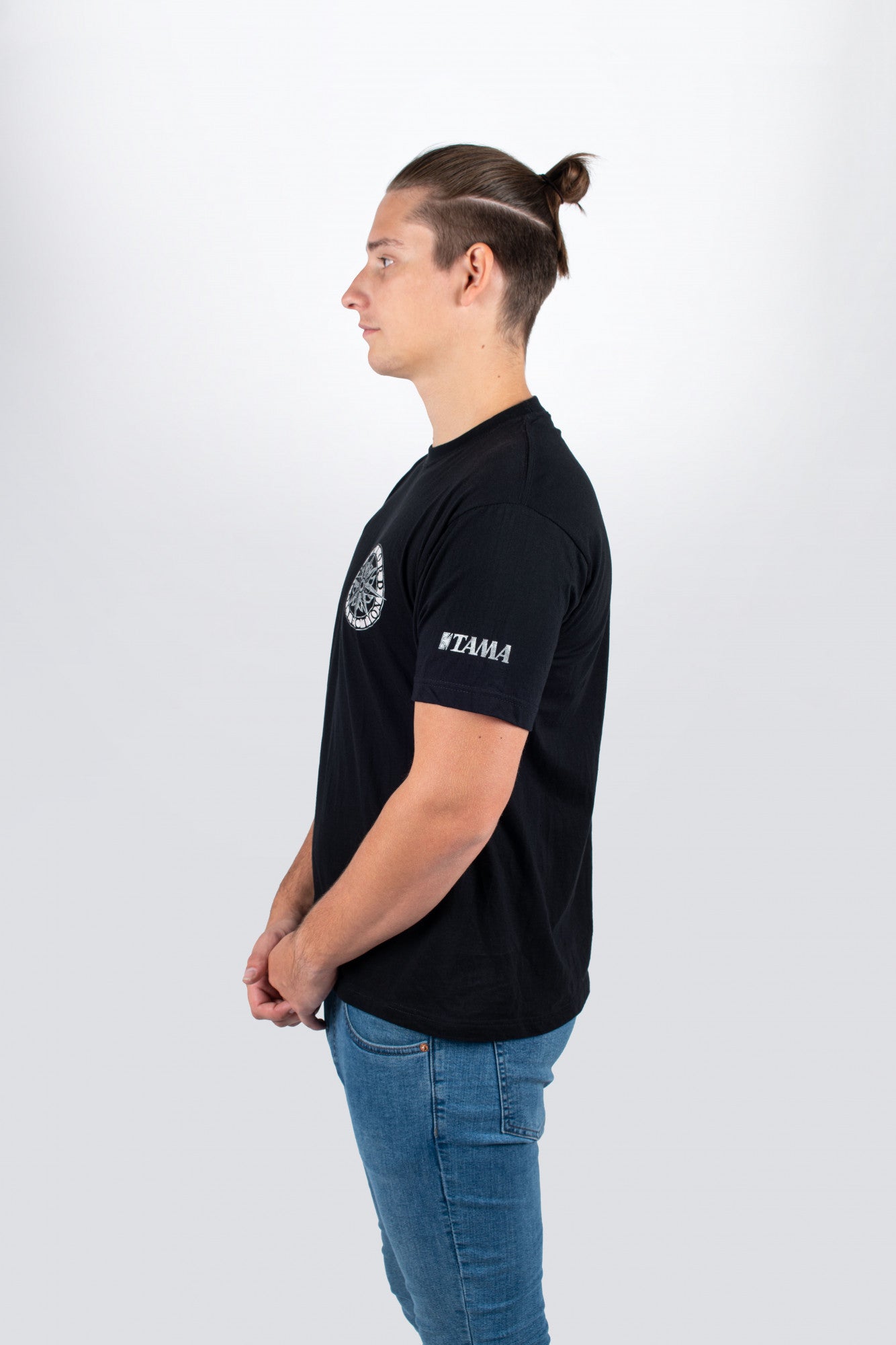 Tama t-shirt in black with Warlord logo on chest