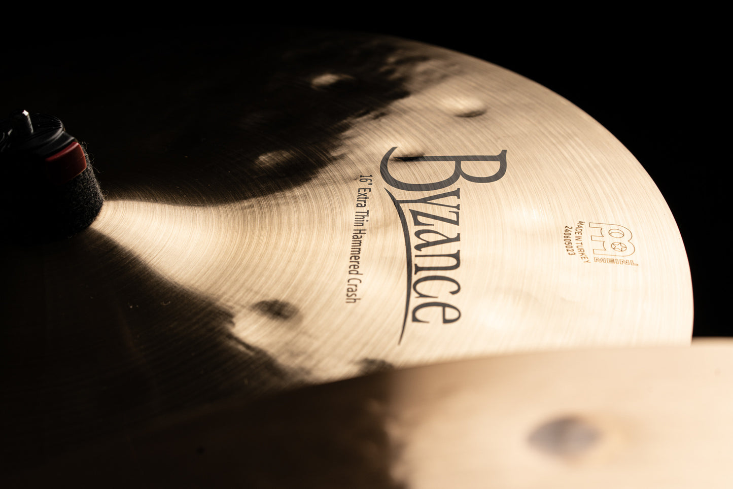 MEINL Cymbals Byzance Traditional Extra Thin Hammered Crash - 16"