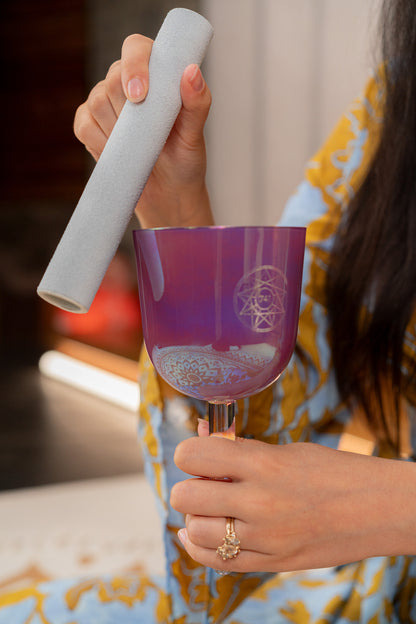 Meinl Sonic Energy 3,75" Essence Solfeggio Crystal Singing Bowl Sol 741 Hz, Lavendelviolett