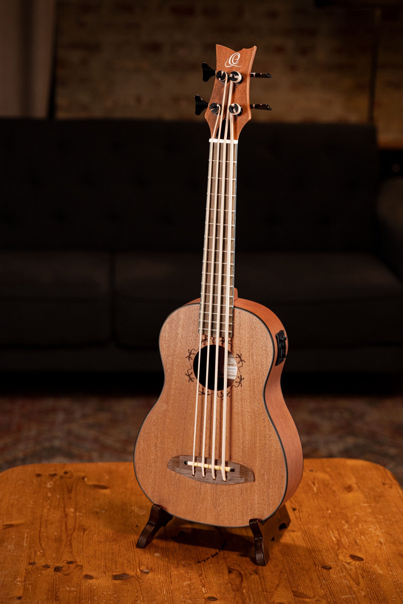 ORTEGA Lizard Series Short Scale Uke Bass 4 String Lefty - Acacia Natural + Bag