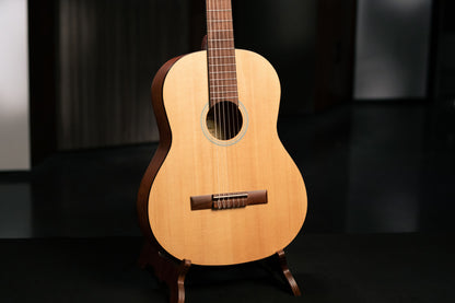 ORTEGA Student Series 4/4 Konzertgitarre 6-String - Natural