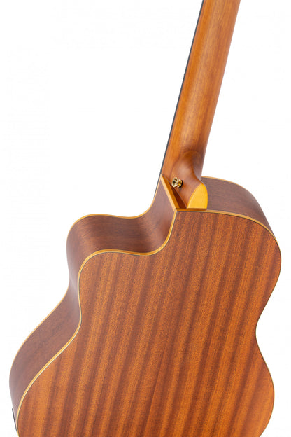 ORTEGA Family Series Pro 4/4 Slim Neck Konzertgitarre 6 String - Massive Zeder / Mahagoni Natur + Bag