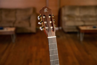 ORTEGA Student Series Pro DeLuxe 4/4 Classical Guitar 6 String - Solid Spruce / Catalpa Natural
