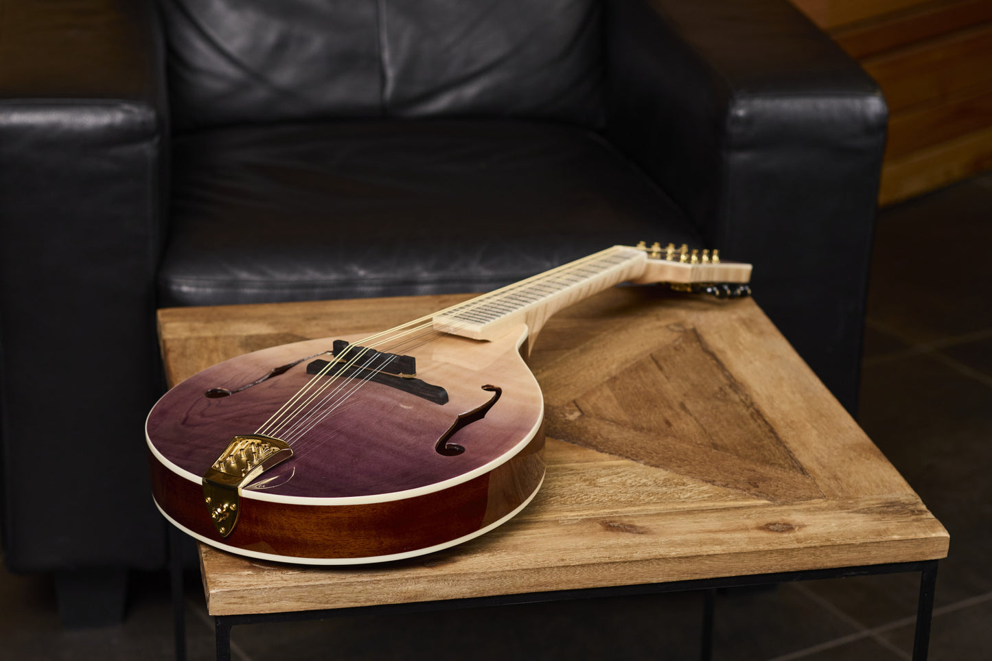 ORTEGA Americana Series A-Style Mandolin + Croco Leather Case
