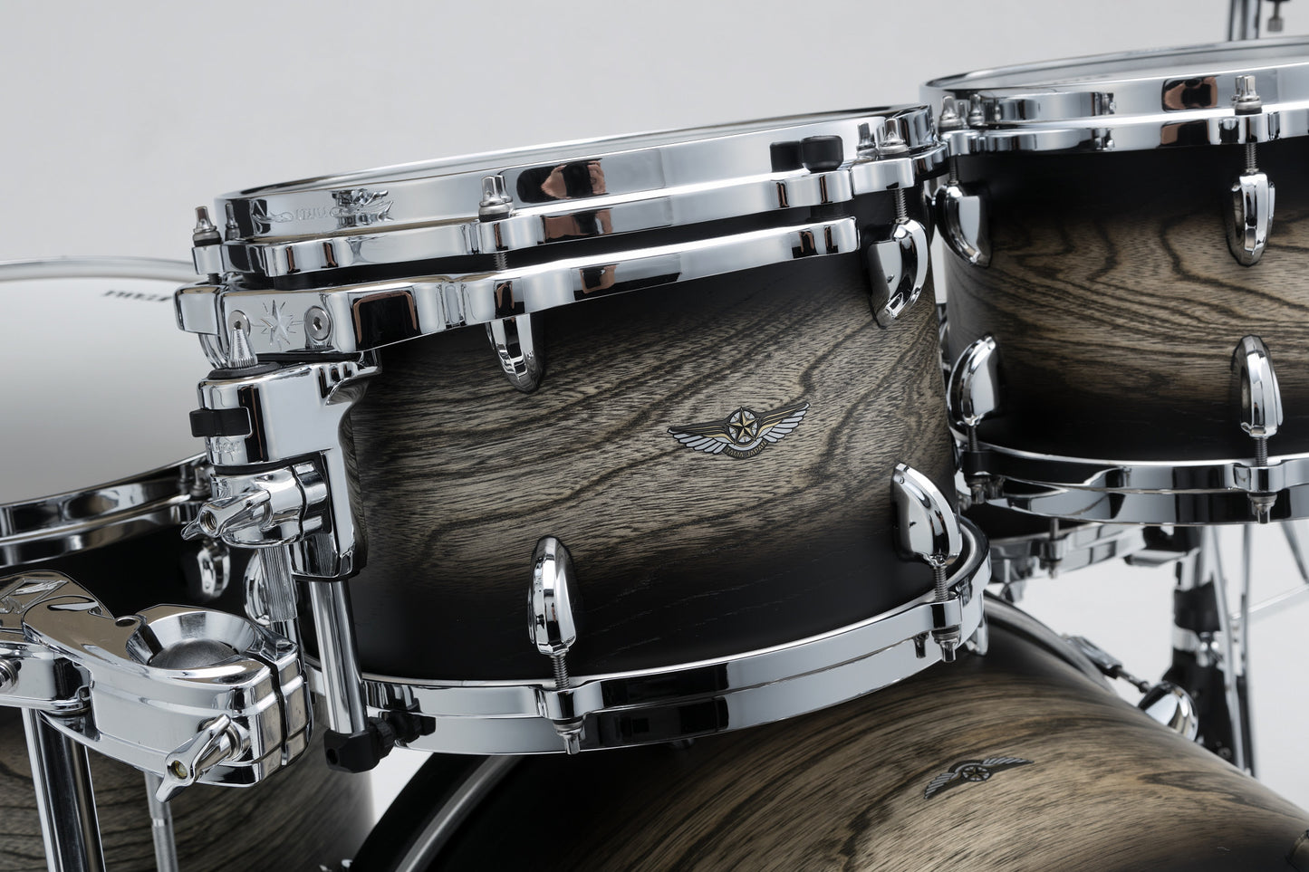 TAMA STAR Walnut Rack Tom 8" x 6" - Satin Black Japanese Sen Burst/Chrom HW