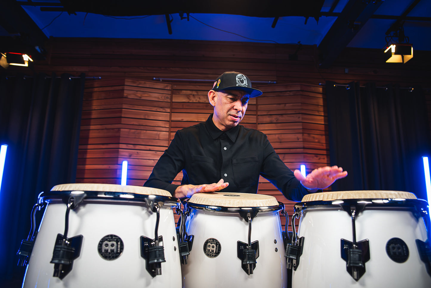 MEINL Percussion Artist Series Roberto Serrano Quinto 11"/REMO® Fiberskyn Heads - Pearl White